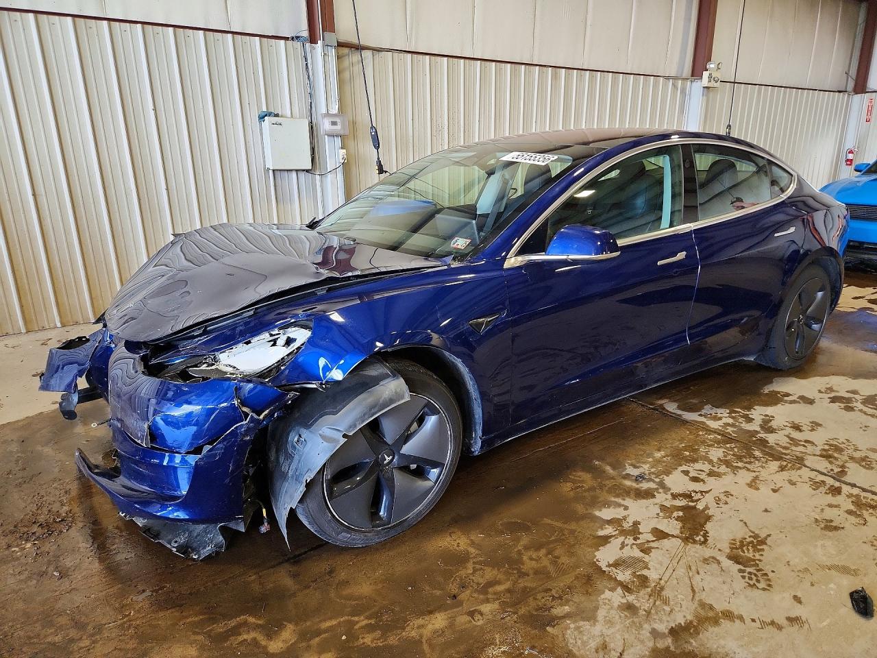 Salvage Tesla Model 3 Image