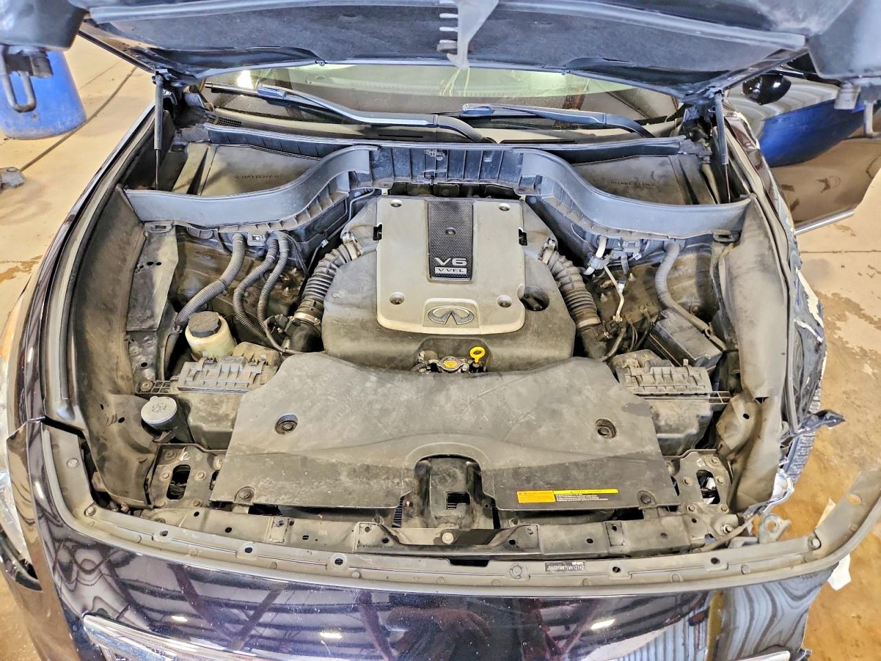 INFINITI Qx Base