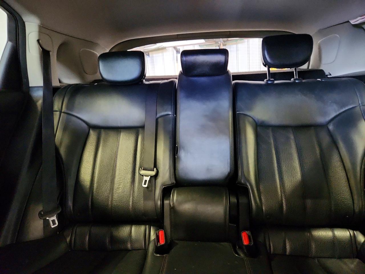 INFINITI Qx Base