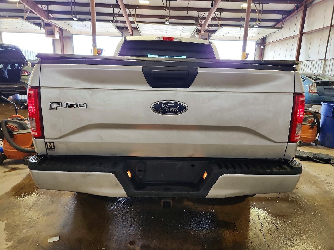 Ford F-150 Super Cab