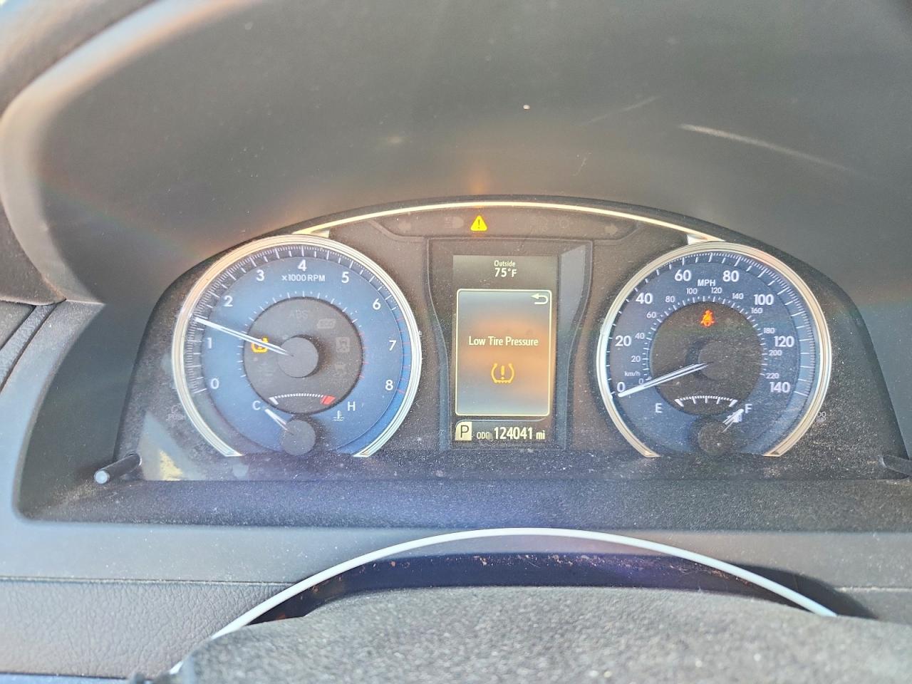 Toyota Camry Le