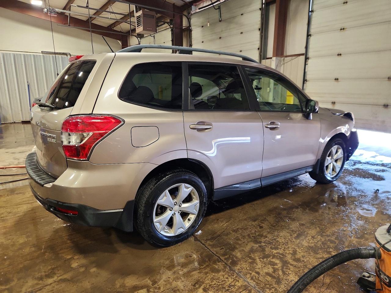 Subaru Forester 2.5i Premium