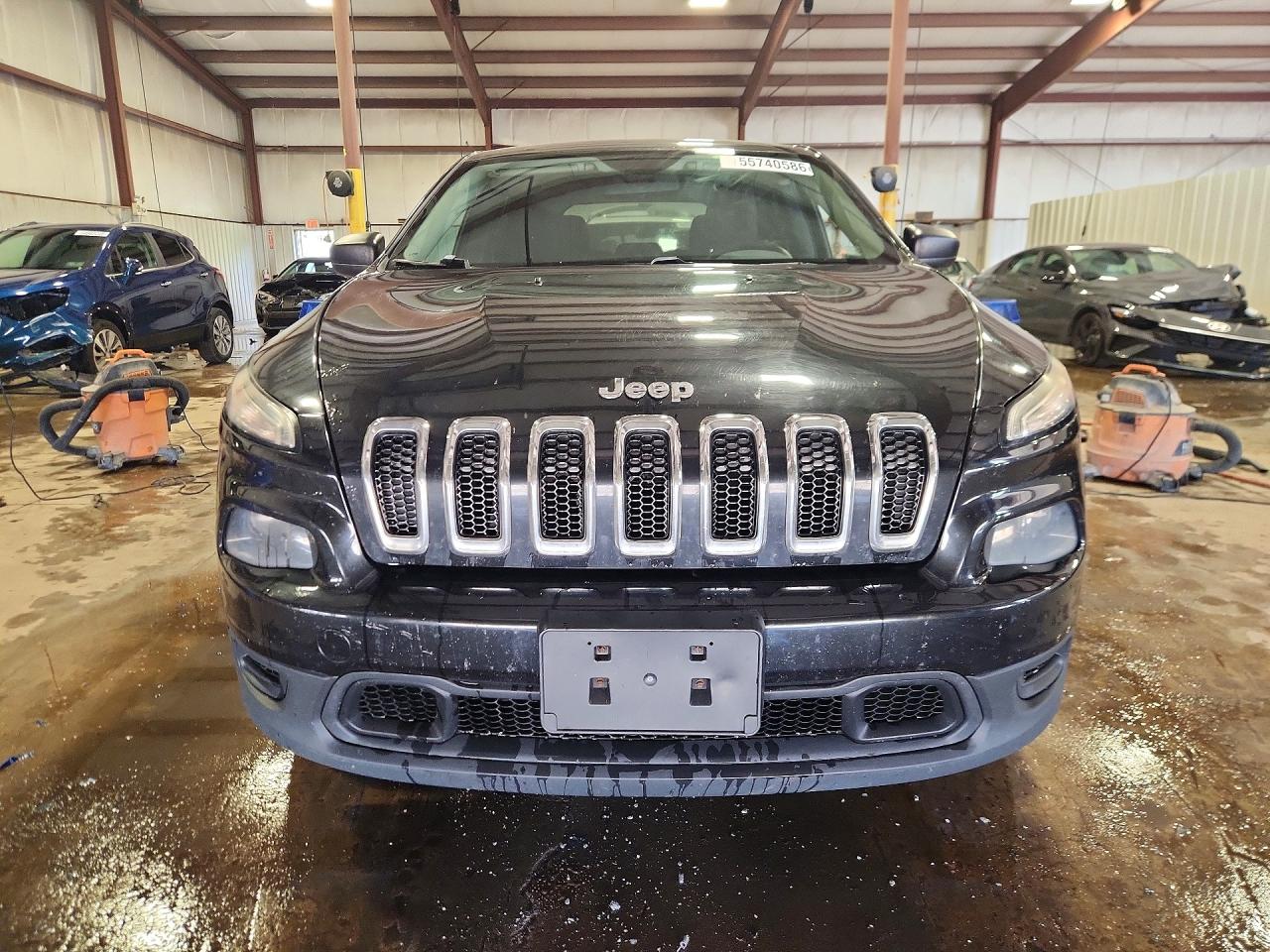 Jeep Cherokee Sport