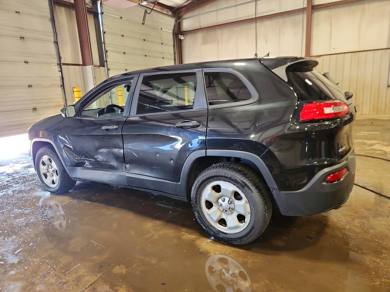 Jeep Cherokee Sport