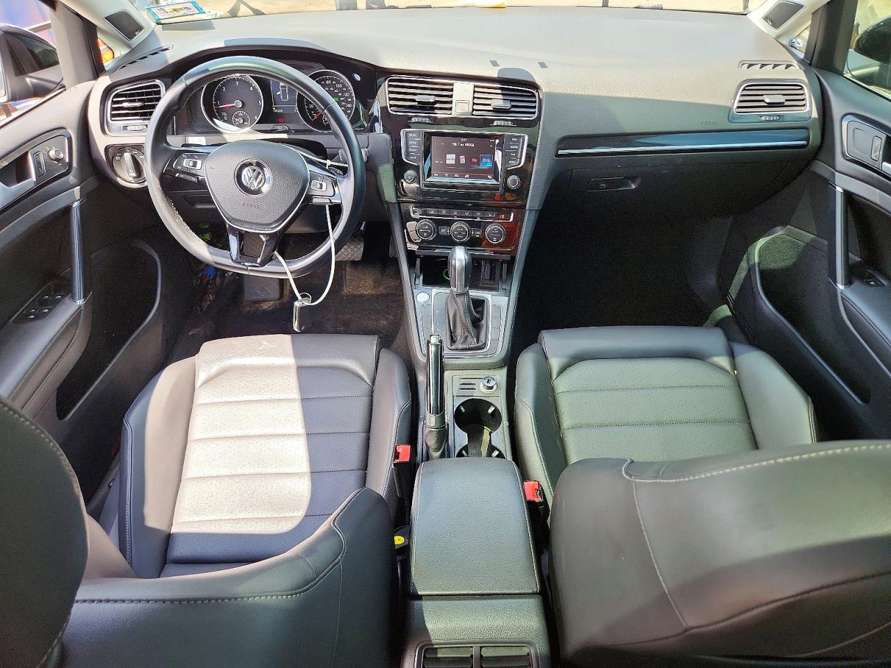 Volkswagen Golf Tdi S