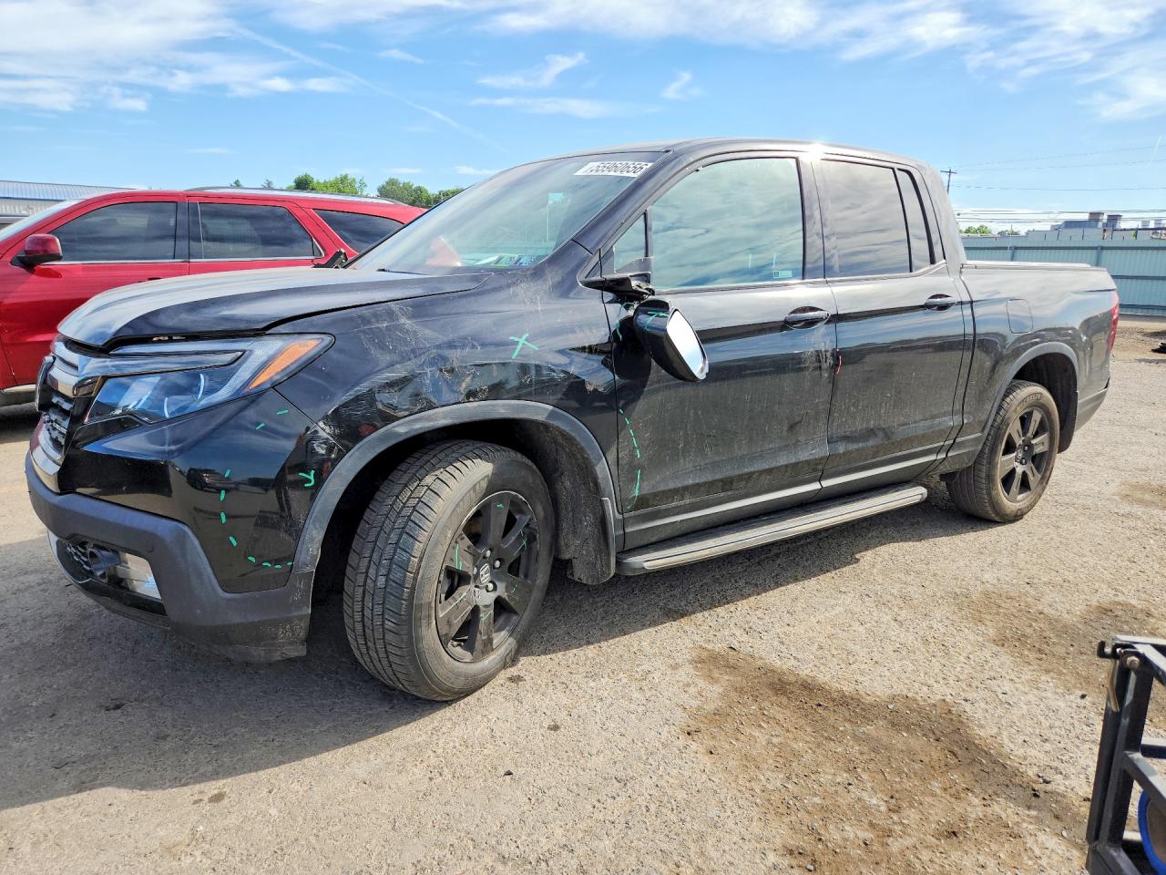 Salvage Honda Ridgeline Image
