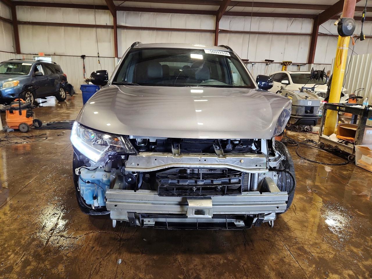 Mitsubishi Outlander Se