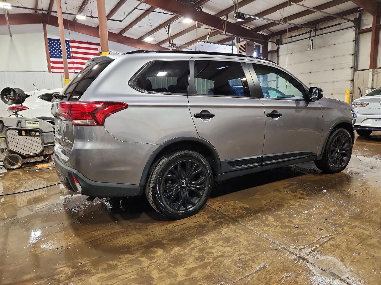 Mitsubishi Outlander Se