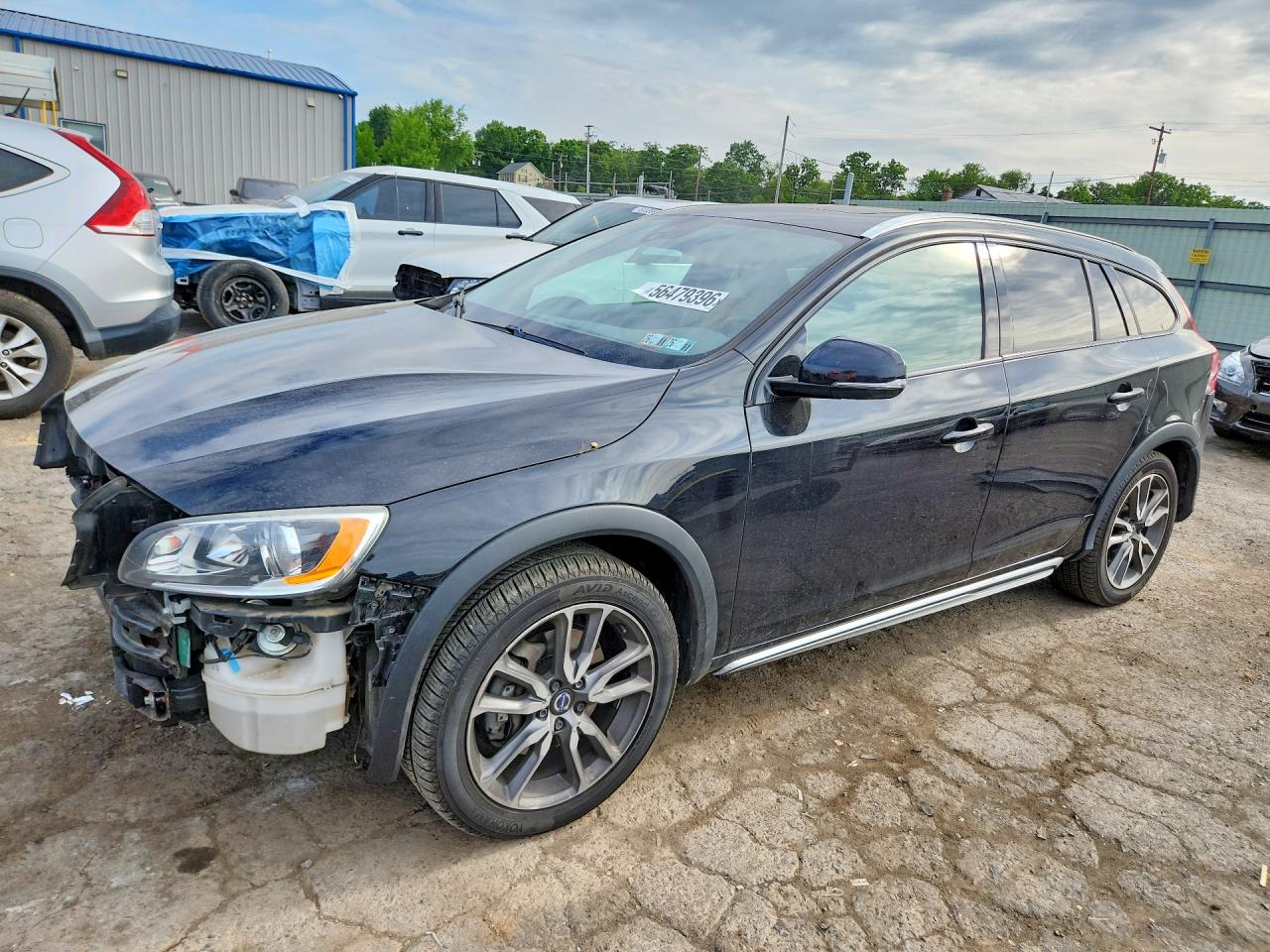 Salvage Volvo V60 Image