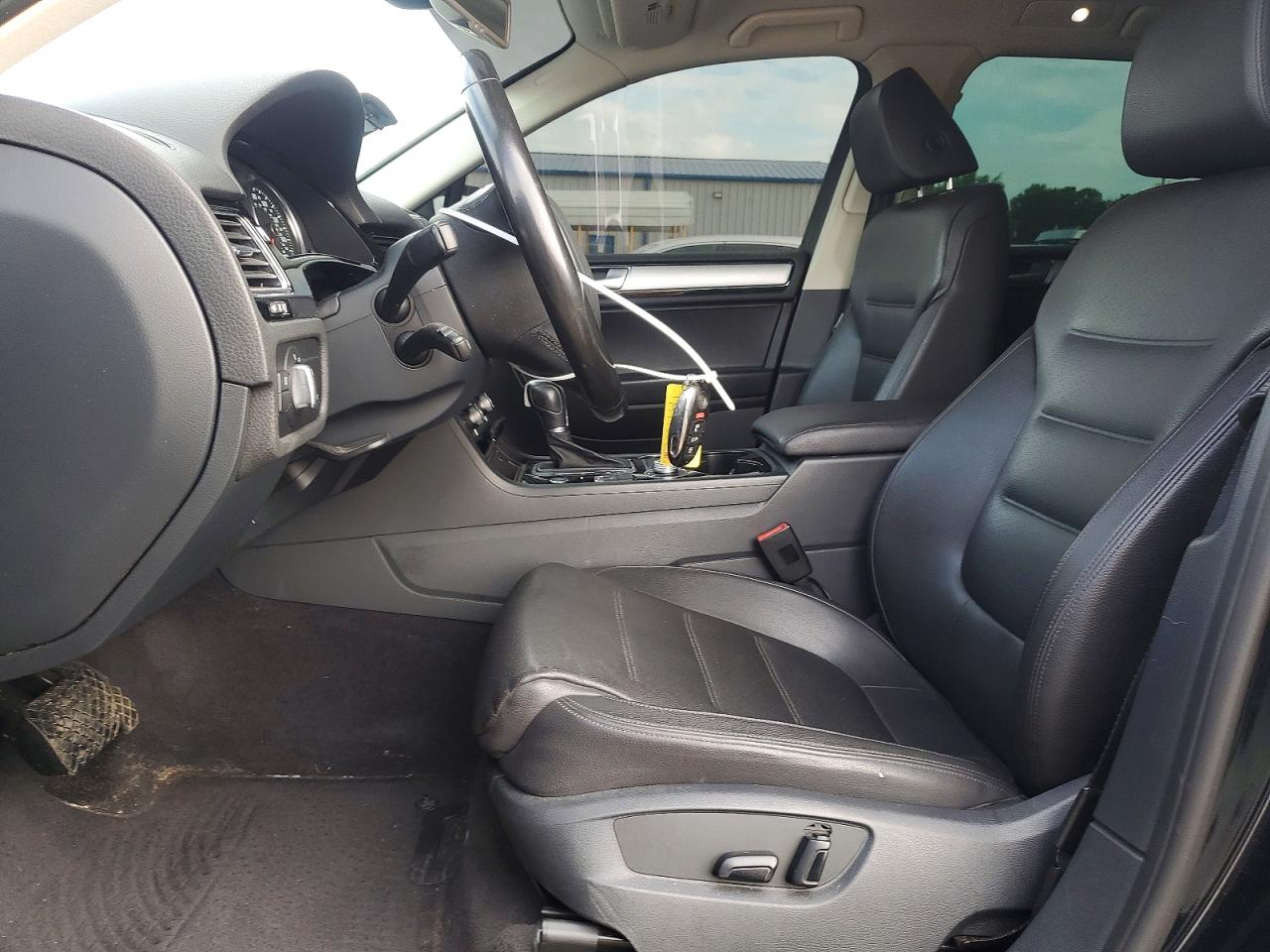 Volkswagen Touareg Sport