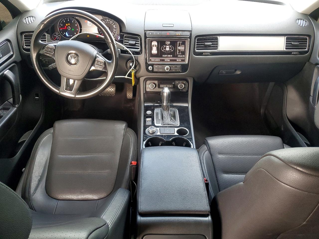 Volkswagen Touareg Sport