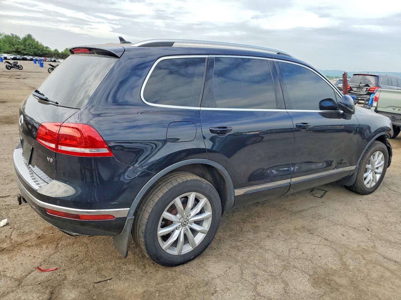 Volkswagen Touareg Sport