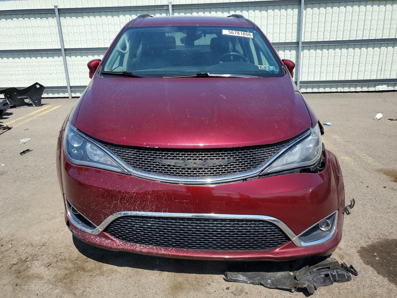 Chrysler Pacifica Touring L