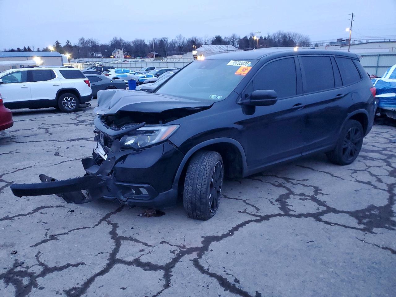 Salvage Honda Passport Image