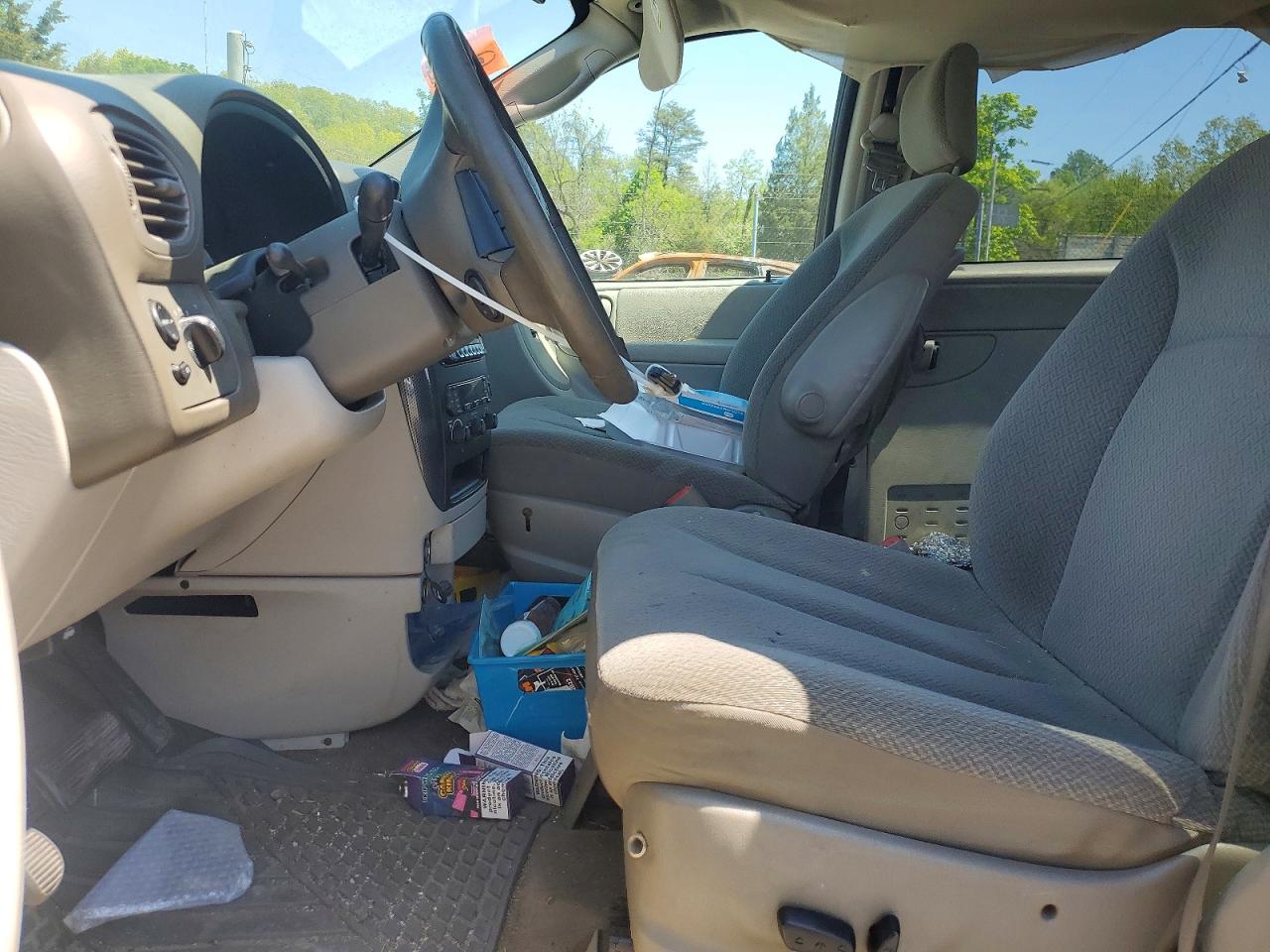 Dodge Caravan