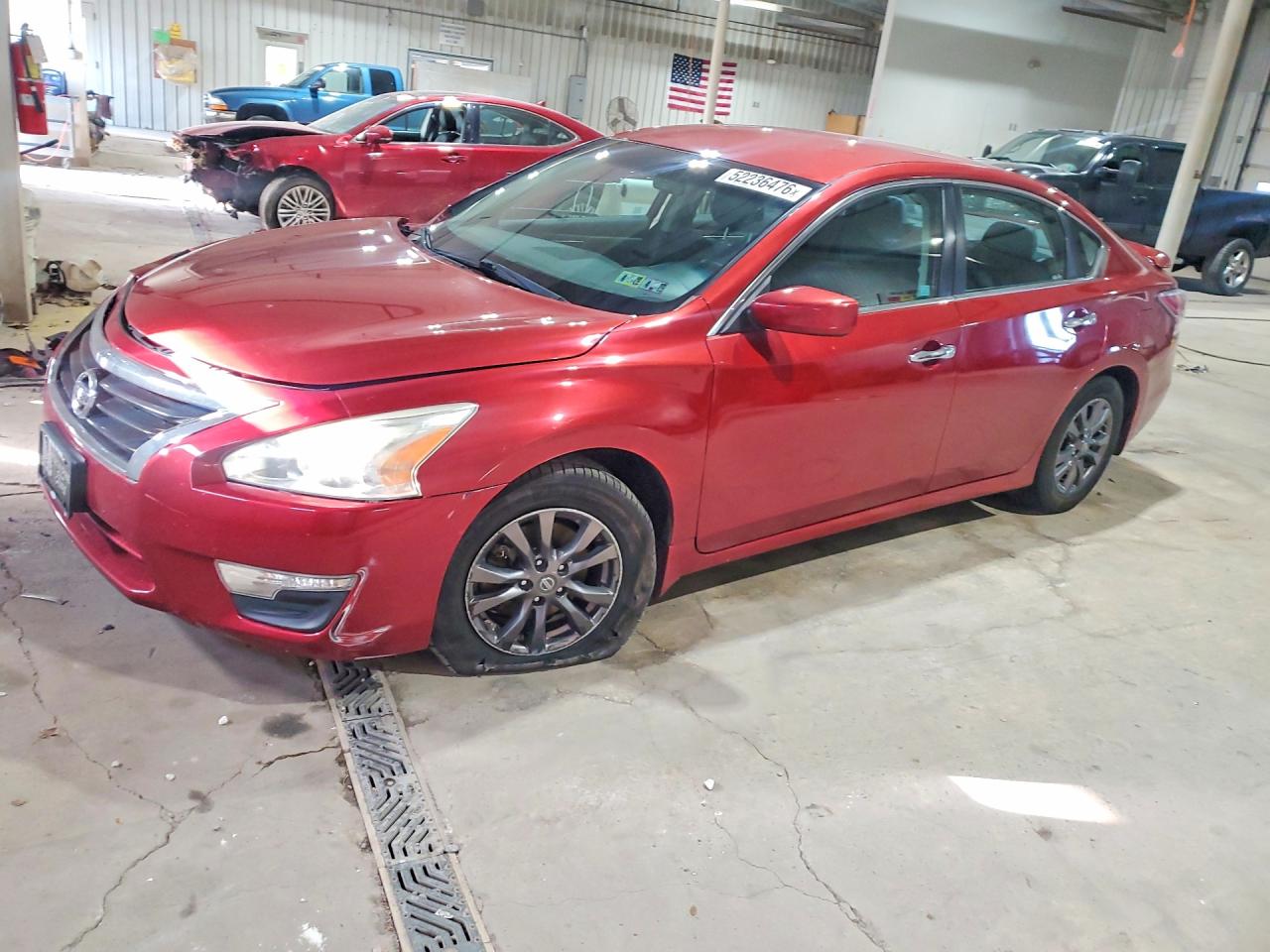 Salvage Nissan Altima Image