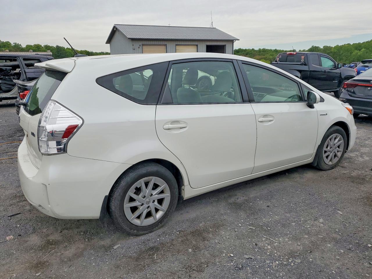 Toyota Prius Three
