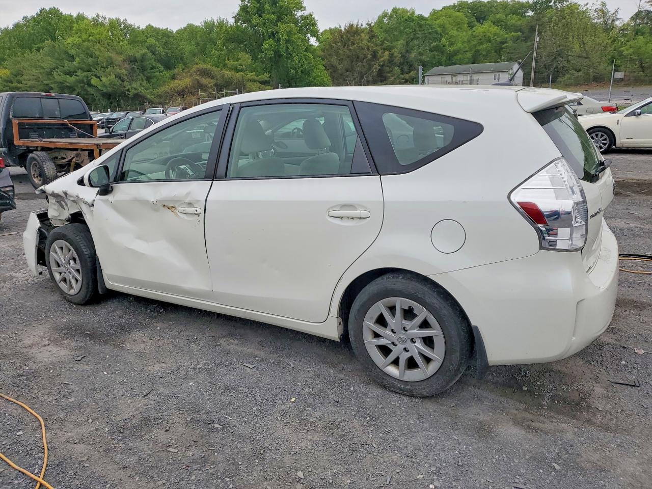 Toyota Prius Three