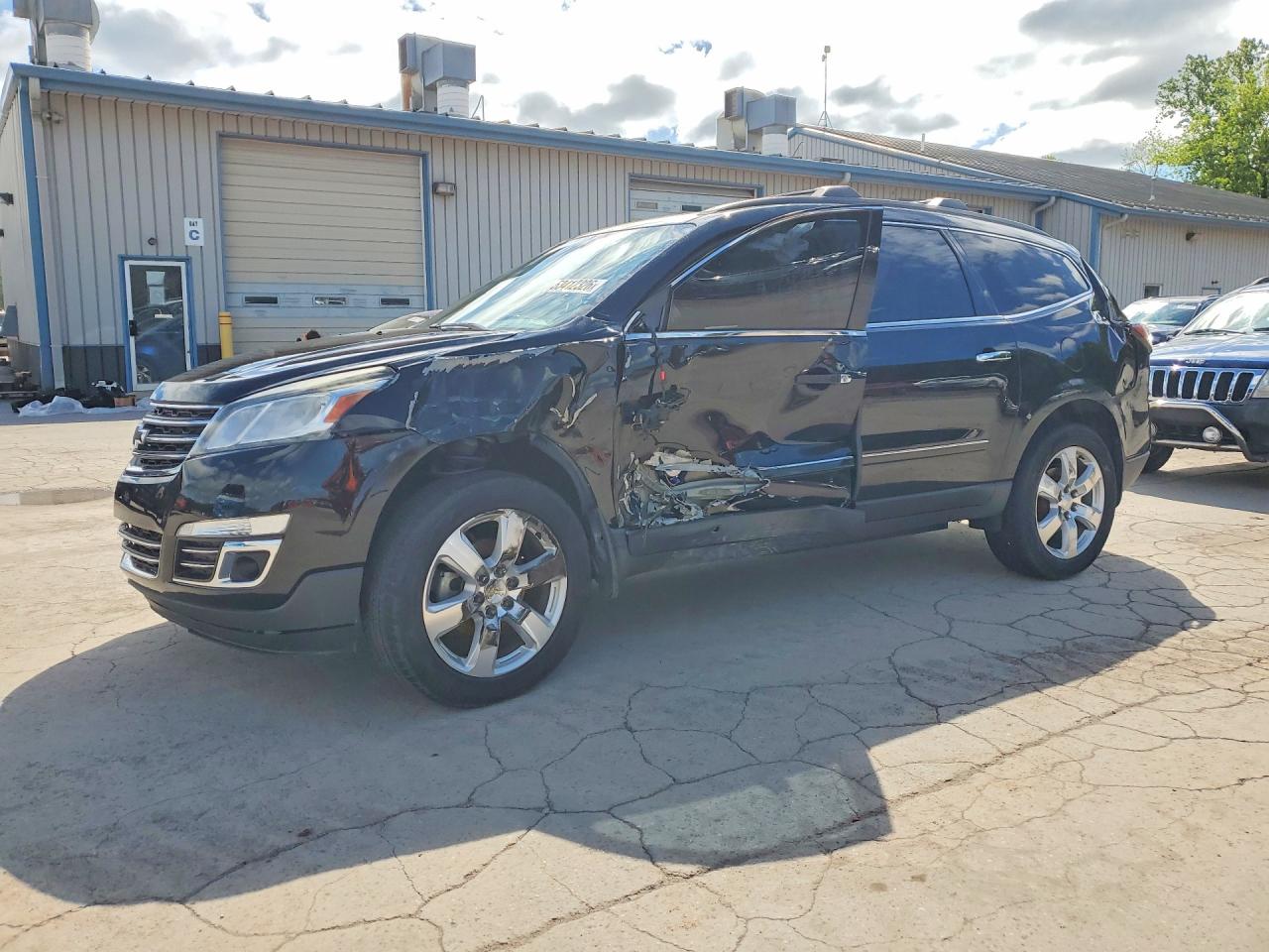 Salvage Chevrolet Traverse Image