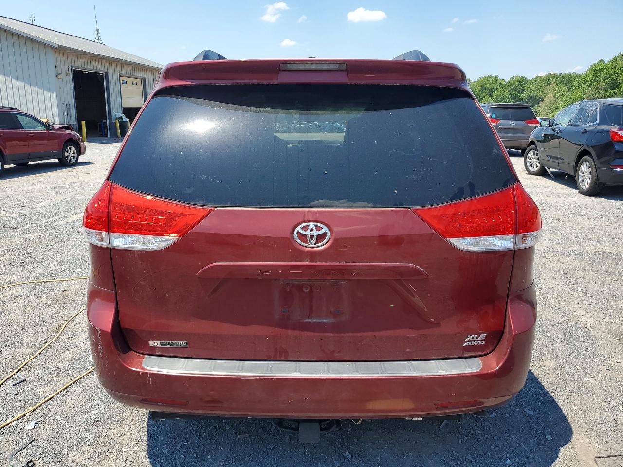 Toyota Sienna Xle 7-passenger