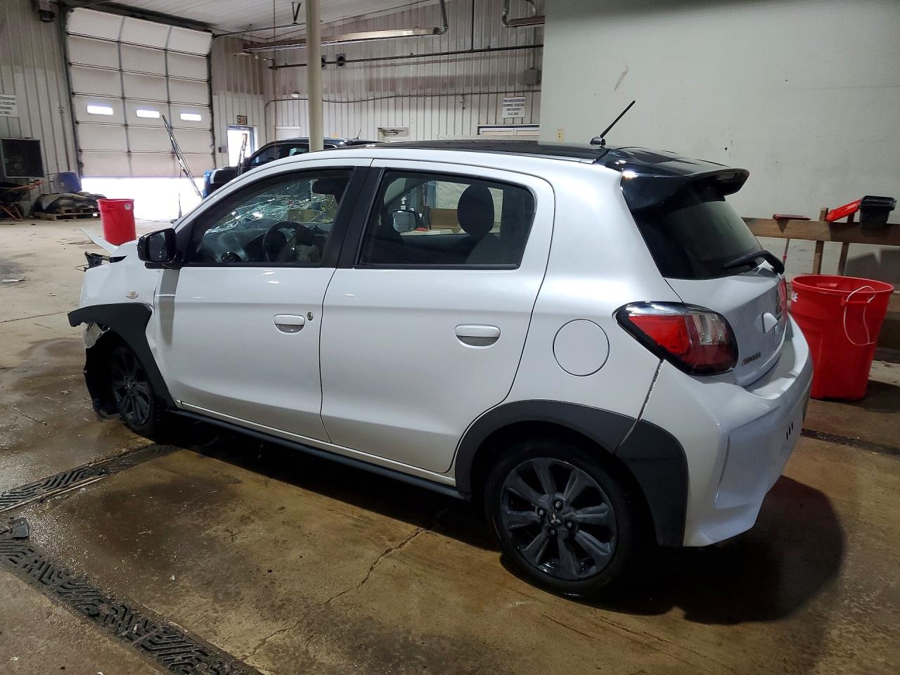Mitsubishi Mirage Se