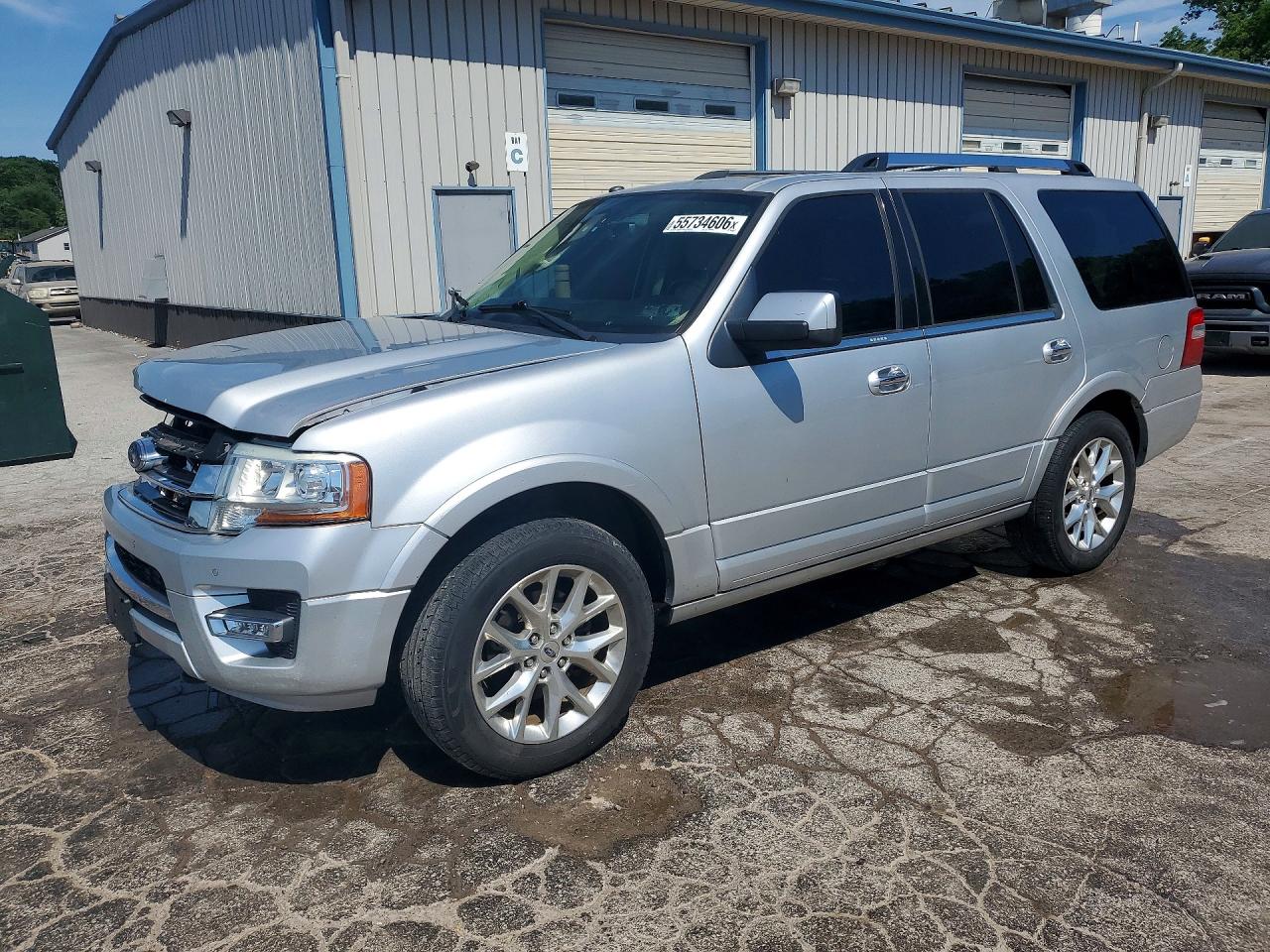 Salvage Ford Expedition Image
