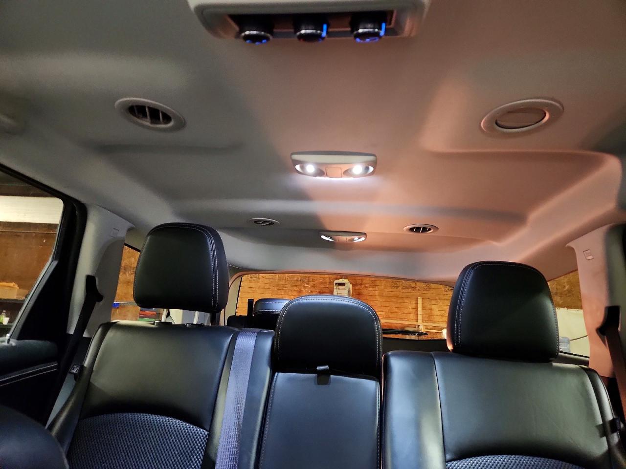 Dodge Journey Crossroad