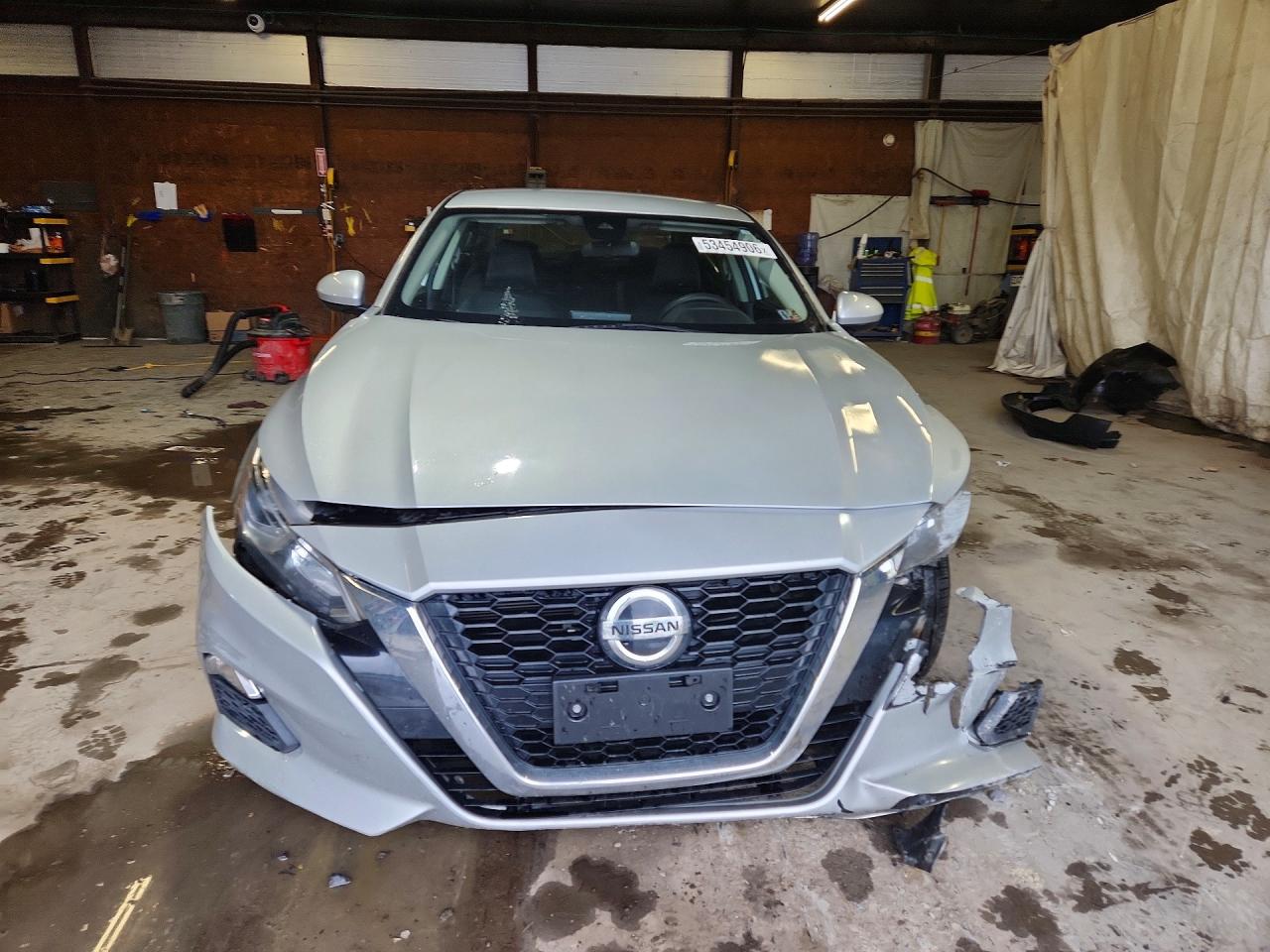 Nissan Altima S