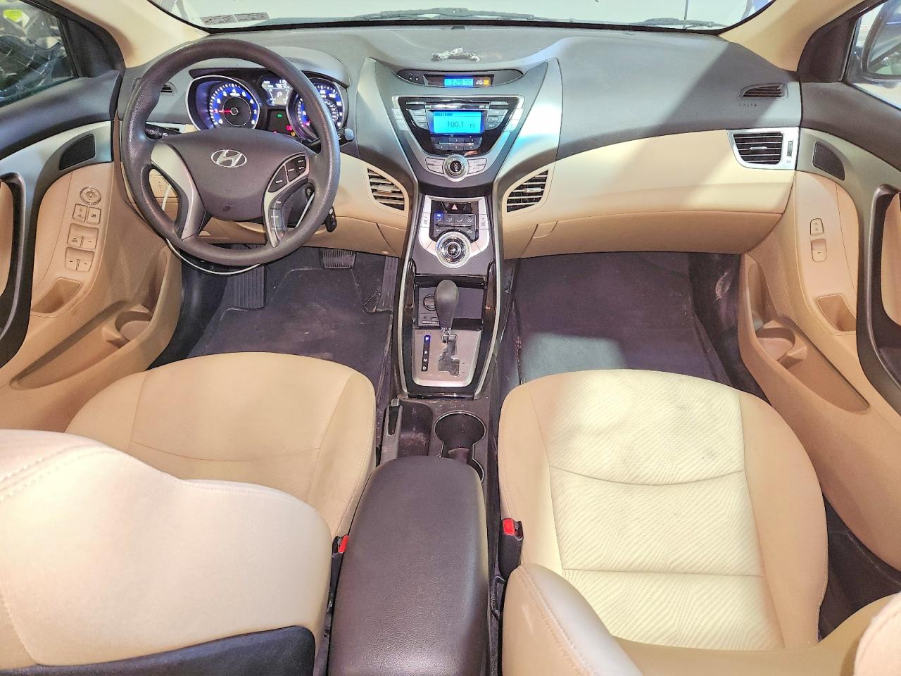 Hyundai ELANTRA Gls