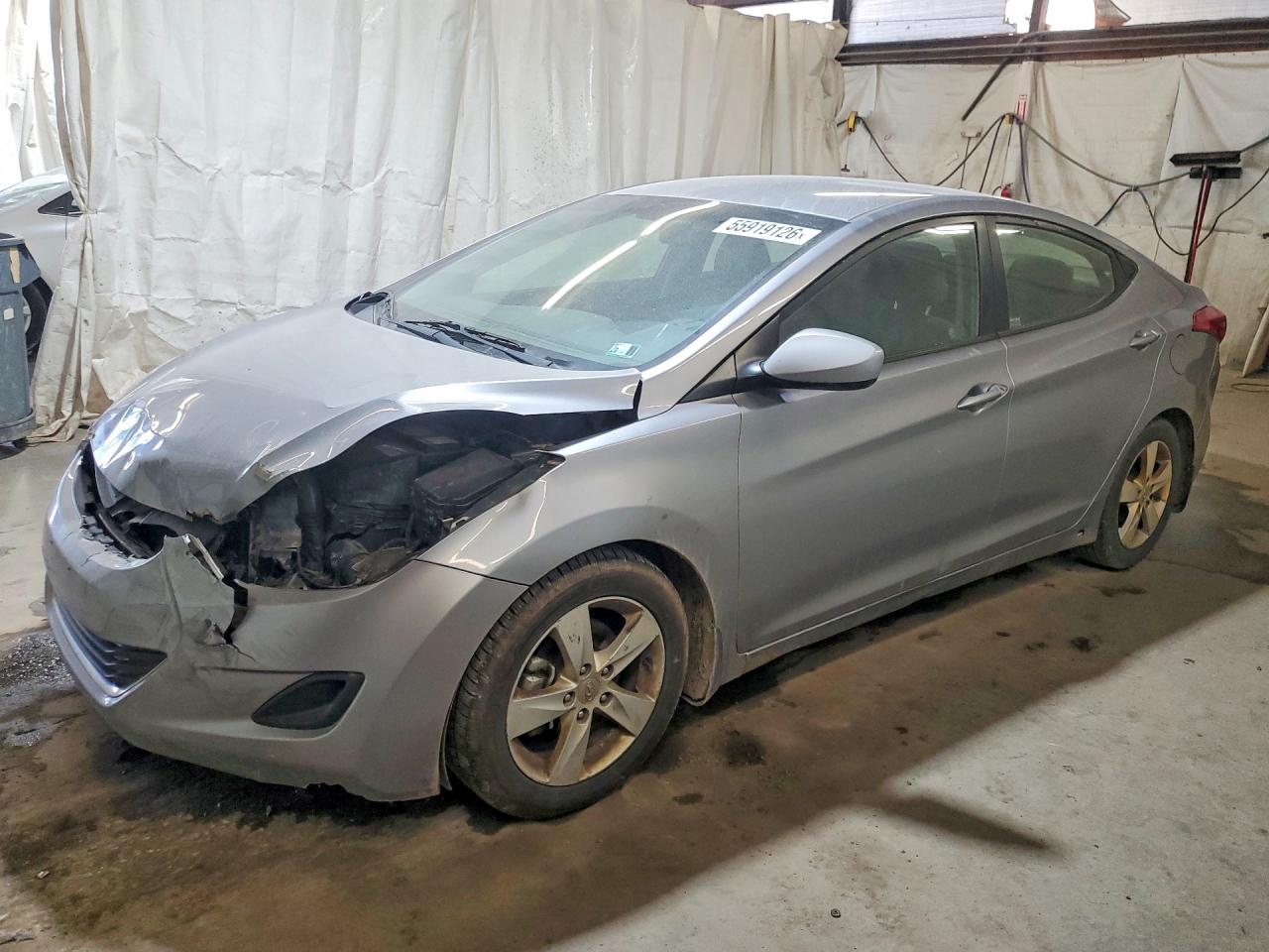 Salvage Hyundai ELANTRA Image