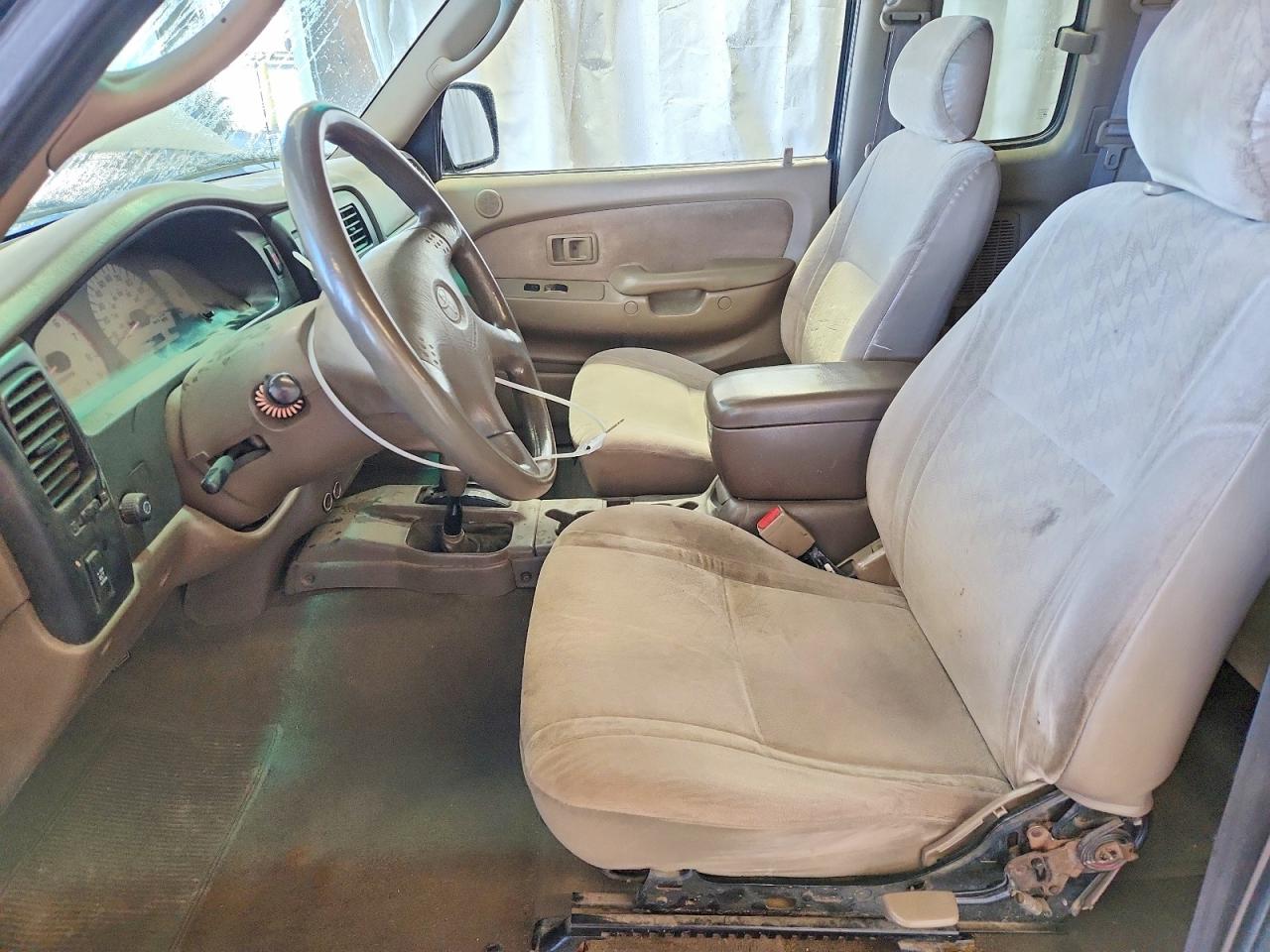 Toyota Tacoma Xtracab