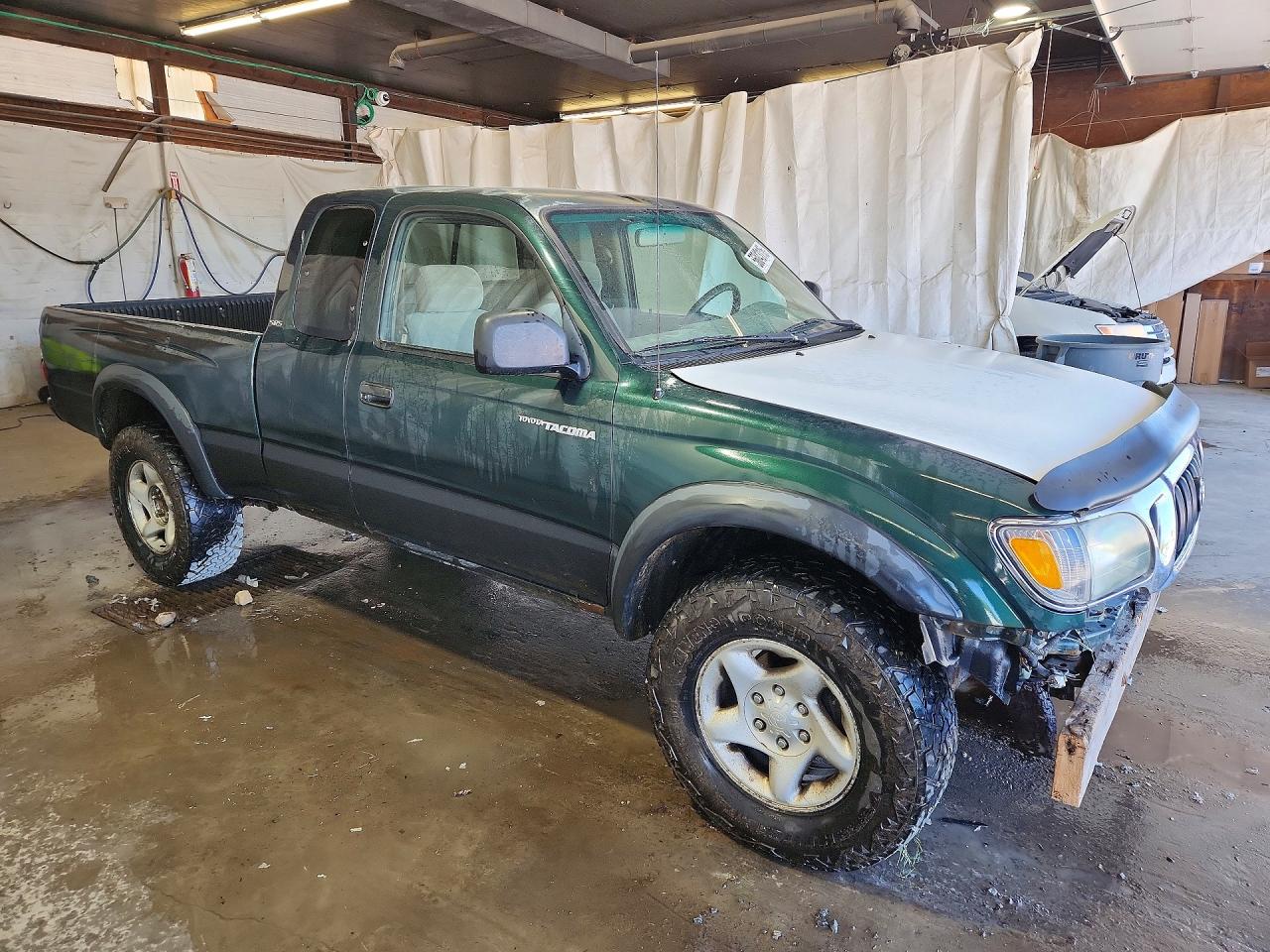 Toyota Tacoma Xtracab
