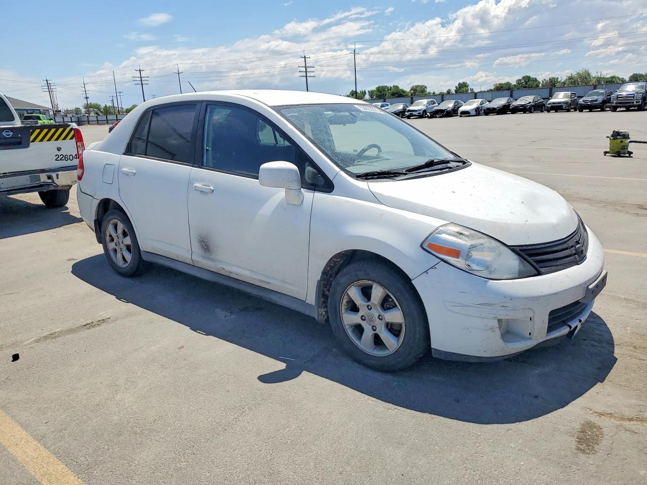 Nissan Versa 1.8 S