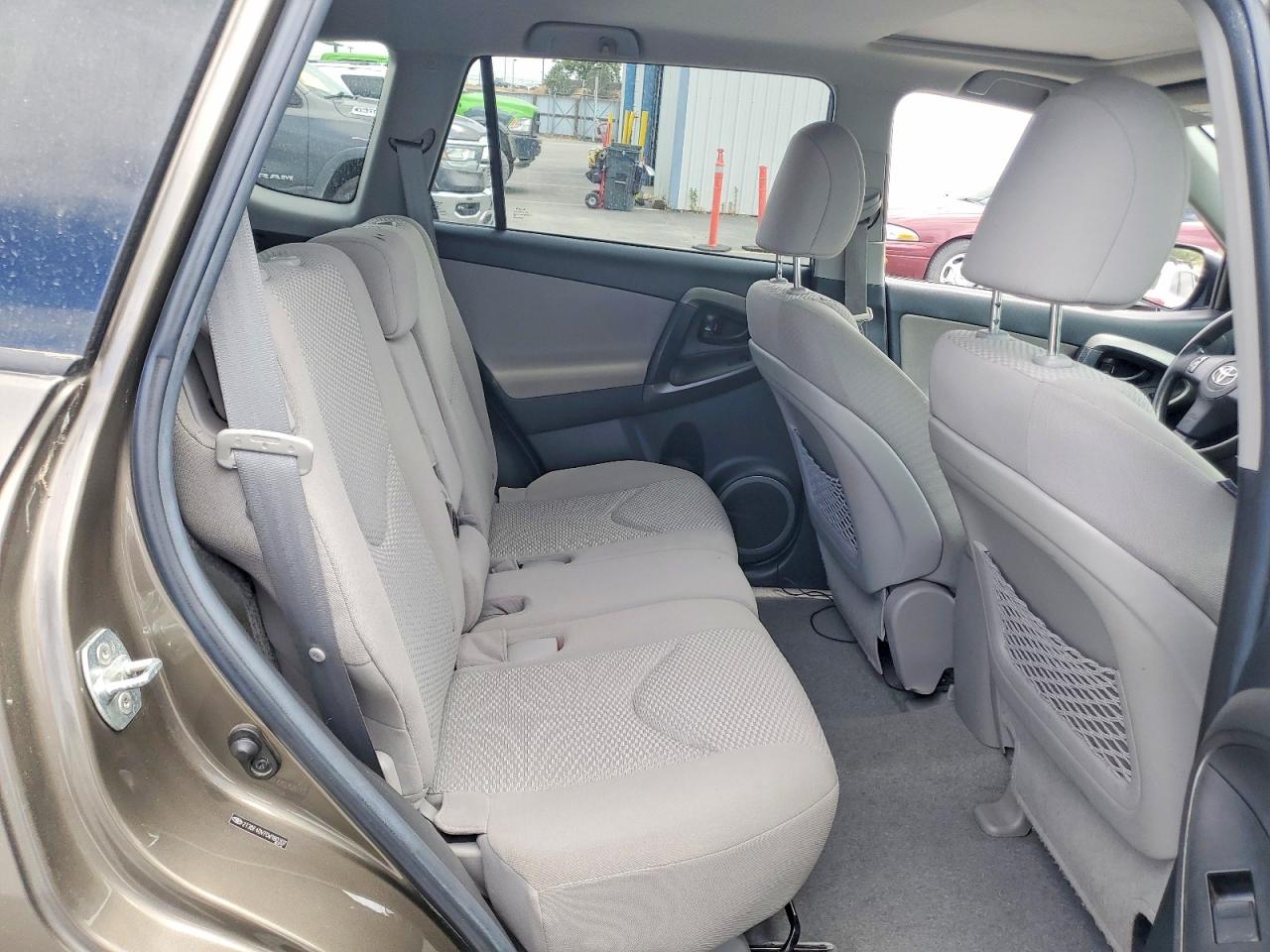 Toyota RAV4 Base