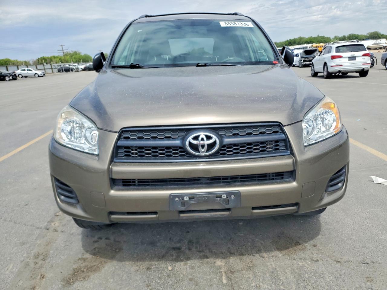 Toyota RAV4 Base