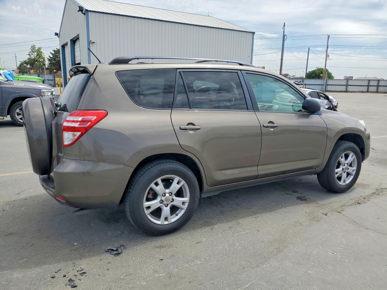 Toyota RAV4 Base