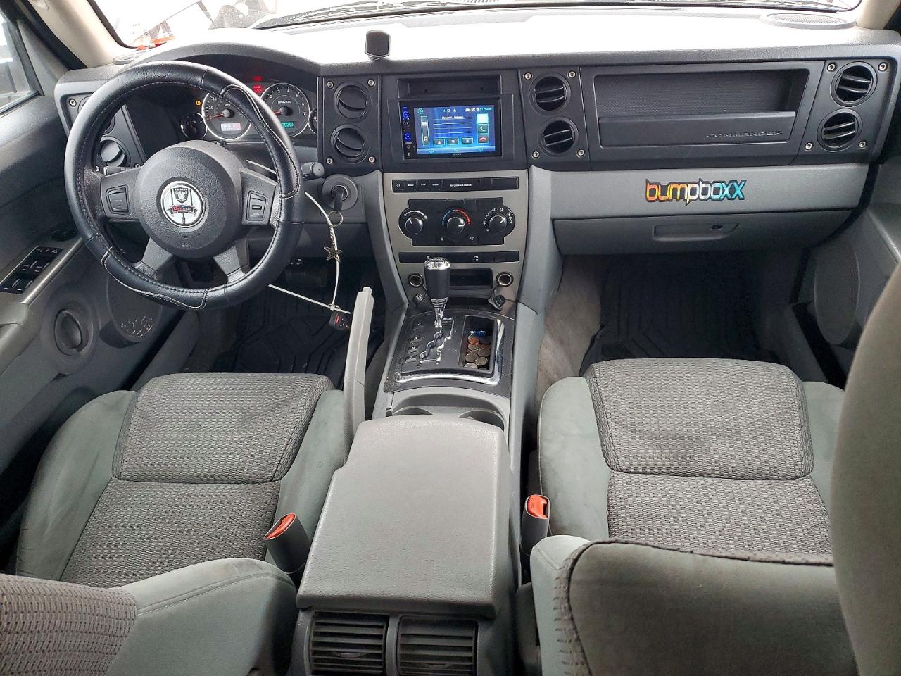 Jeep Commander