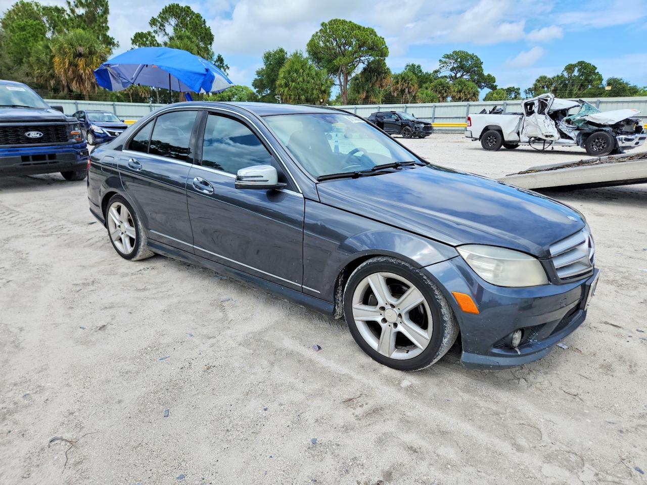 Mercedes-Benz C-Class 300 4matic
