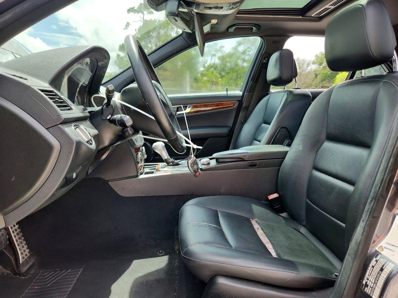 Mercedes-Benz C-Class 300 4matic