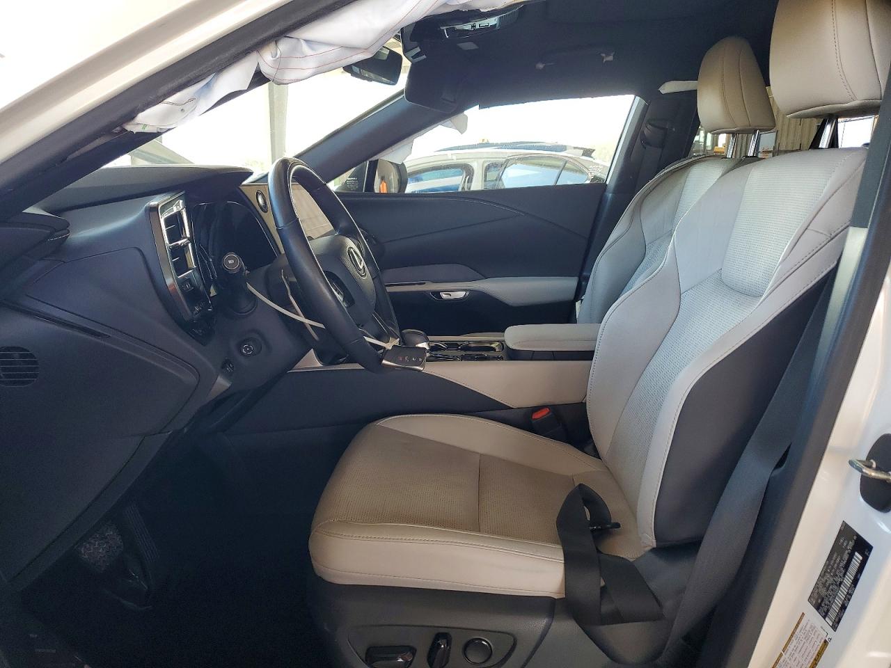 Lexus RX Premium+