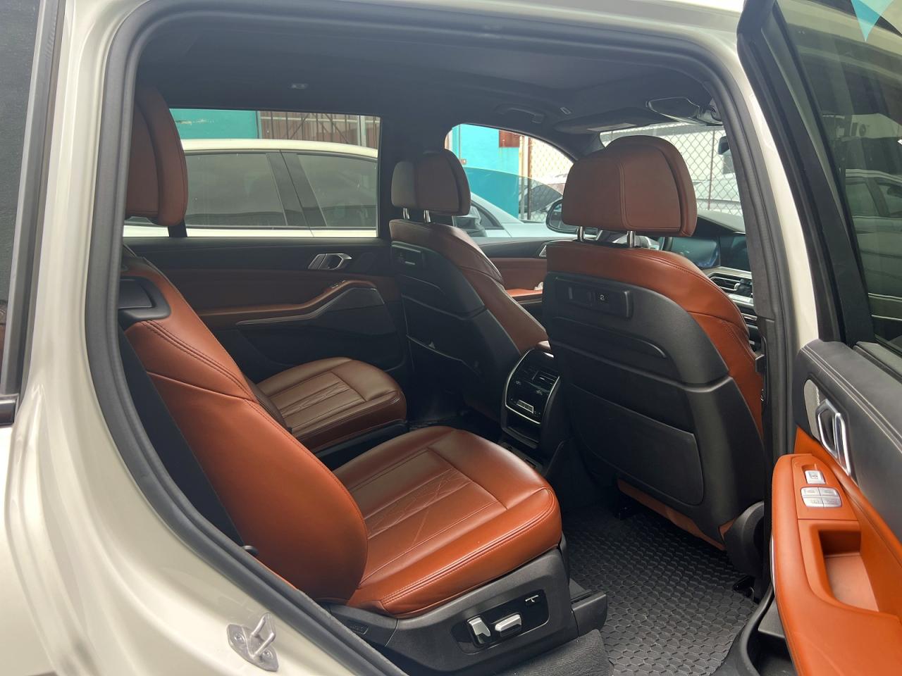 BMW X Series Xdrive50i