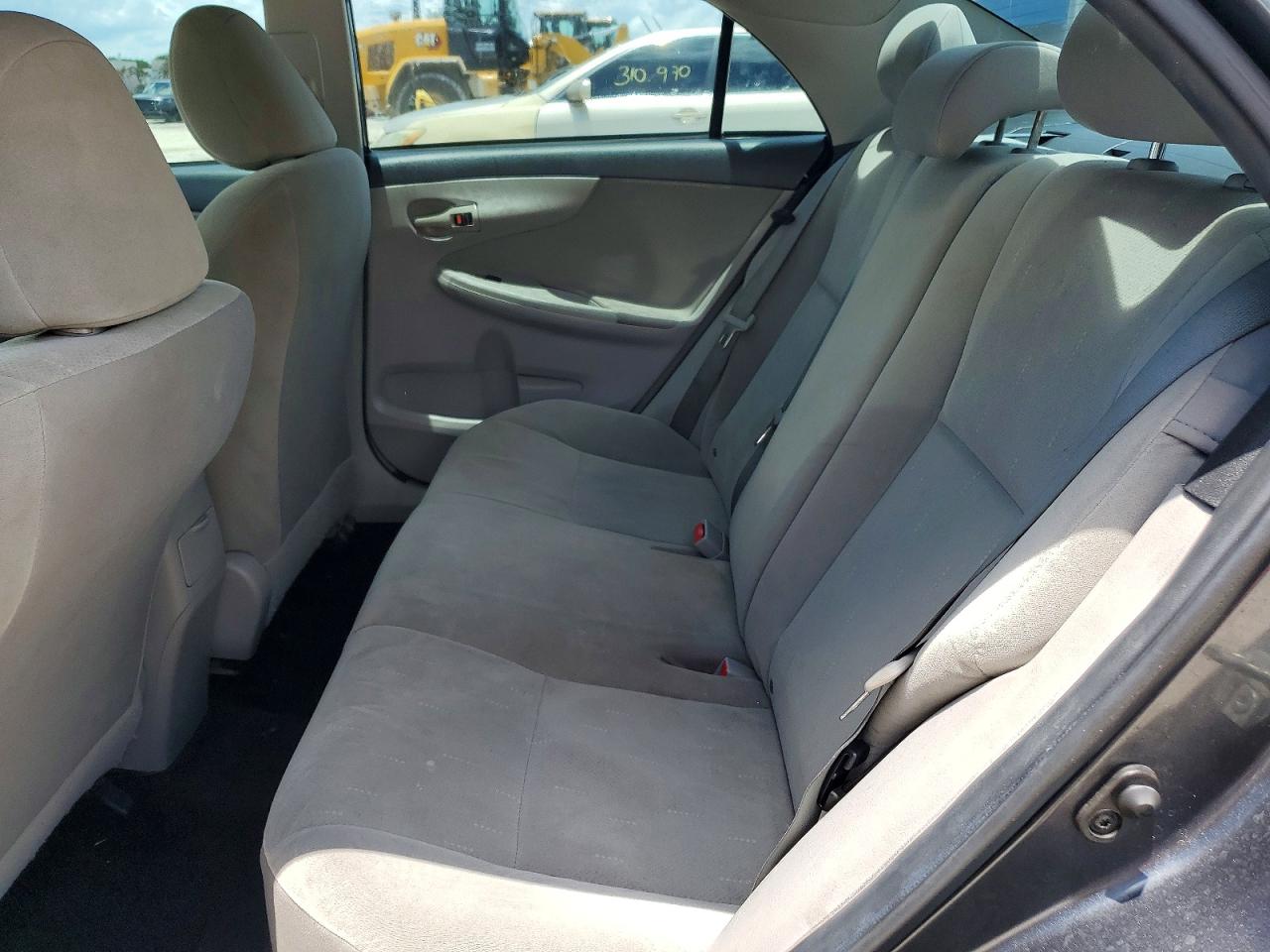 Toyota Corolla L