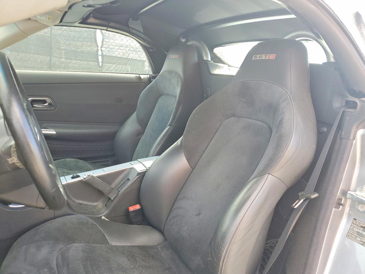 Chrysler Crossfire Srt-6