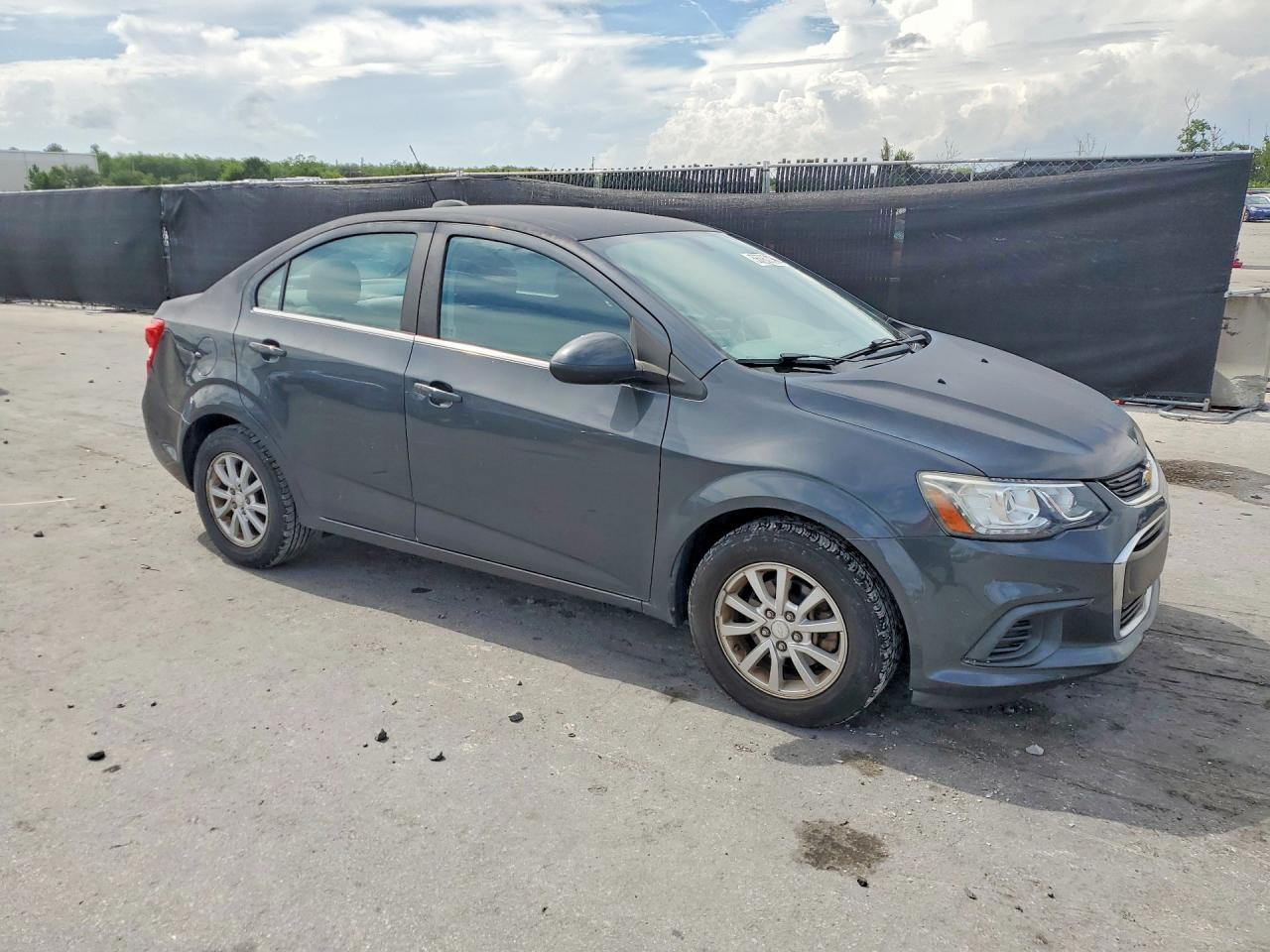 Chevrolet Sonic Lt