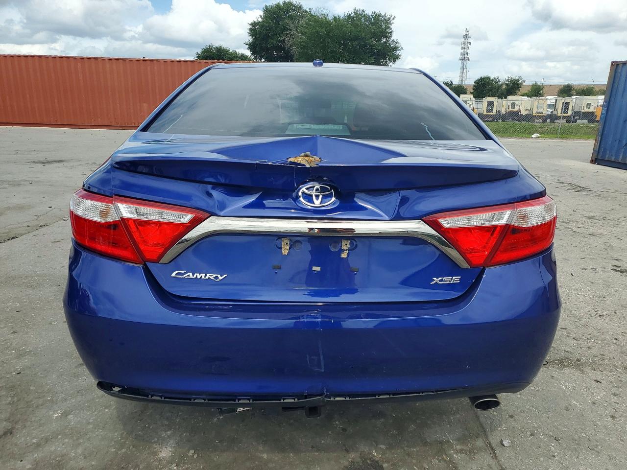 Toyota Camry Xse