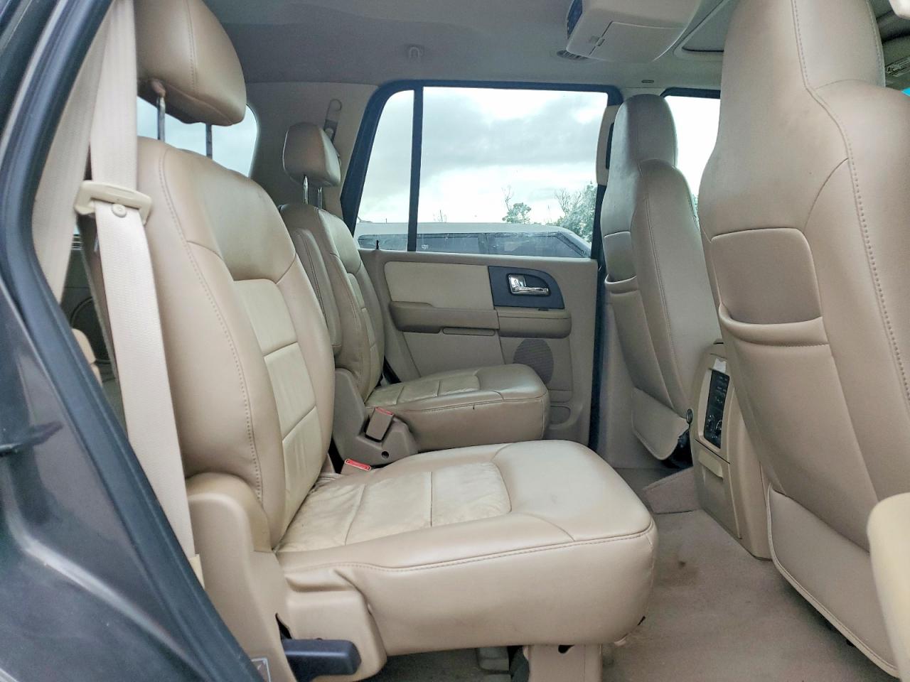 Ford Expedition Eddie Bauer