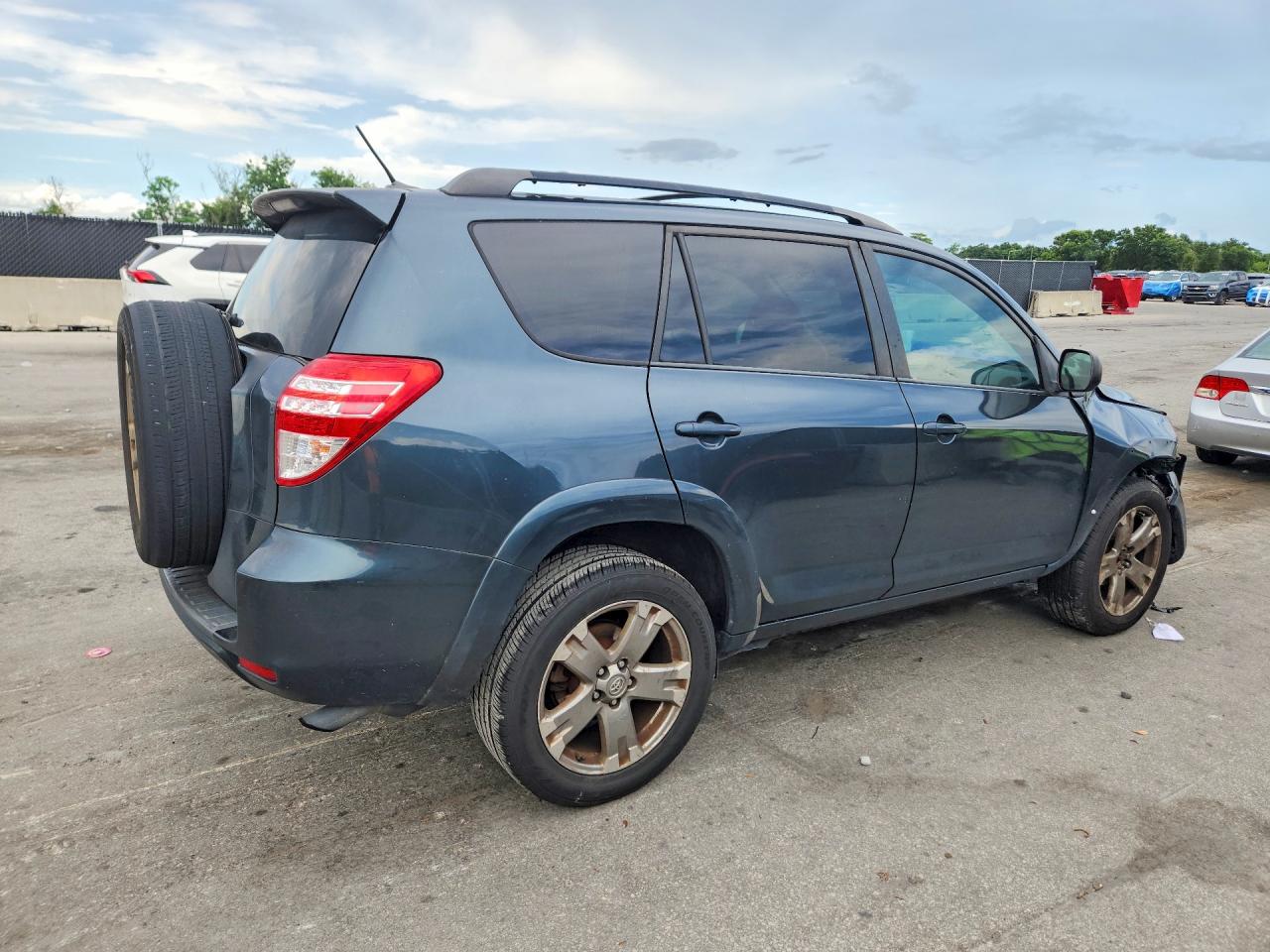 Toyota RAV4 Sport