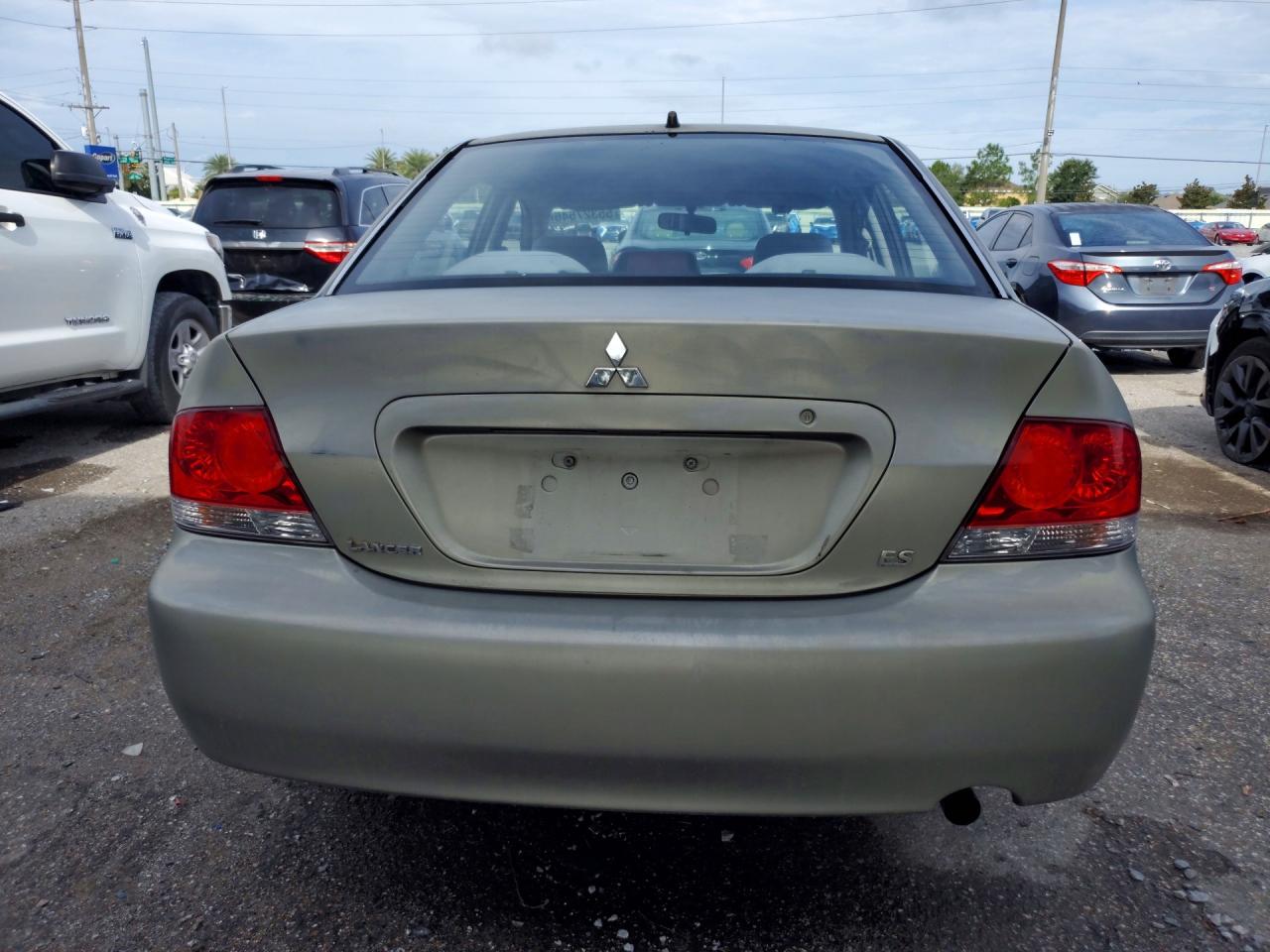 Mitsubishi Lancer Es