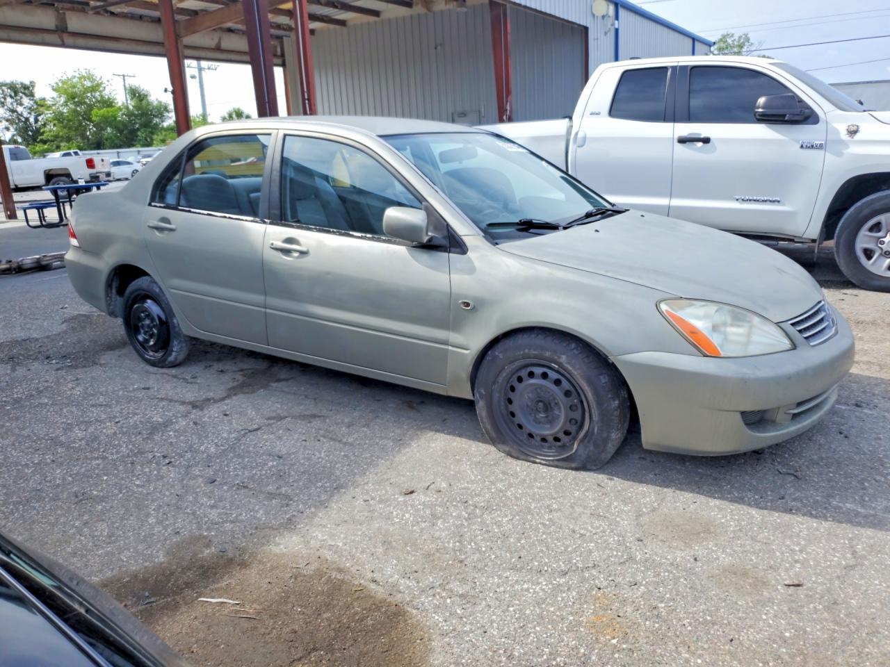 Mitsubishi Lancer Es