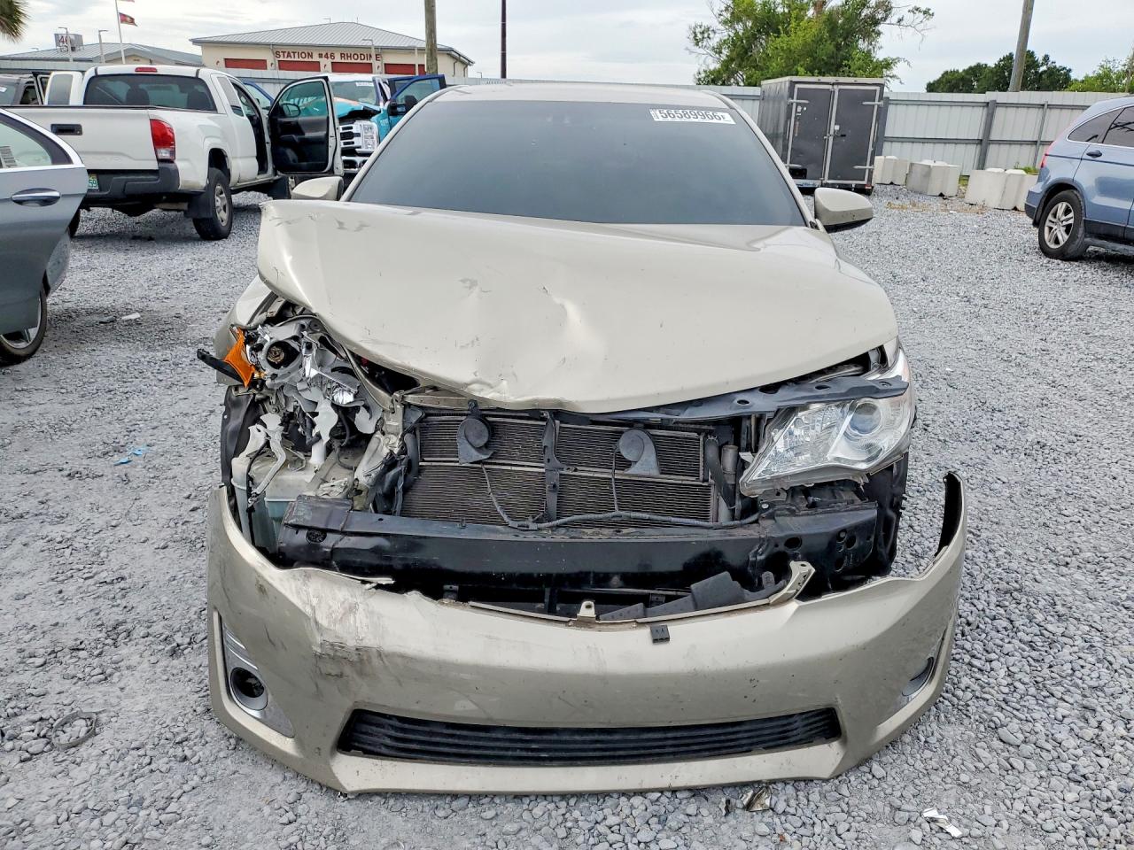 Toyota Camry Xle